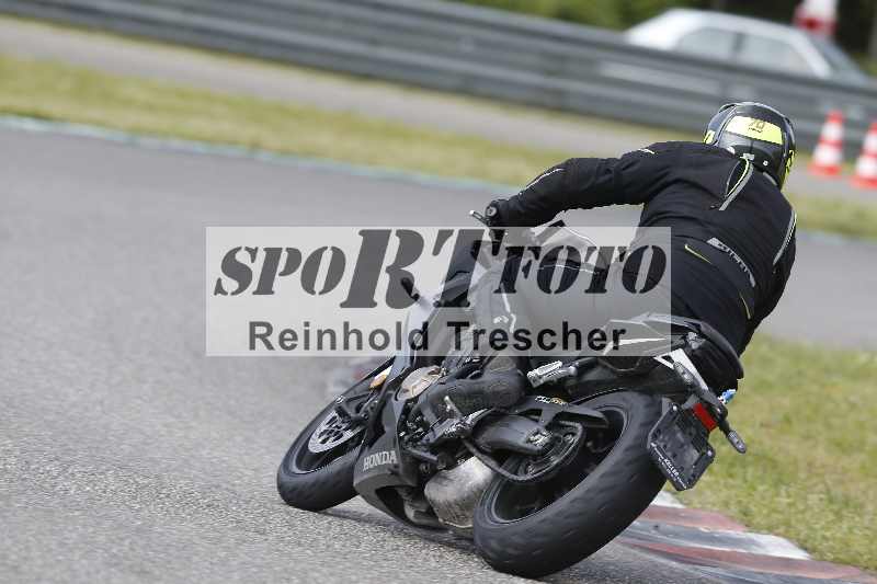 /Archiv-2024/14 25.04.2024 TZ Motorsport Training ADR/Gruppe gelb/35